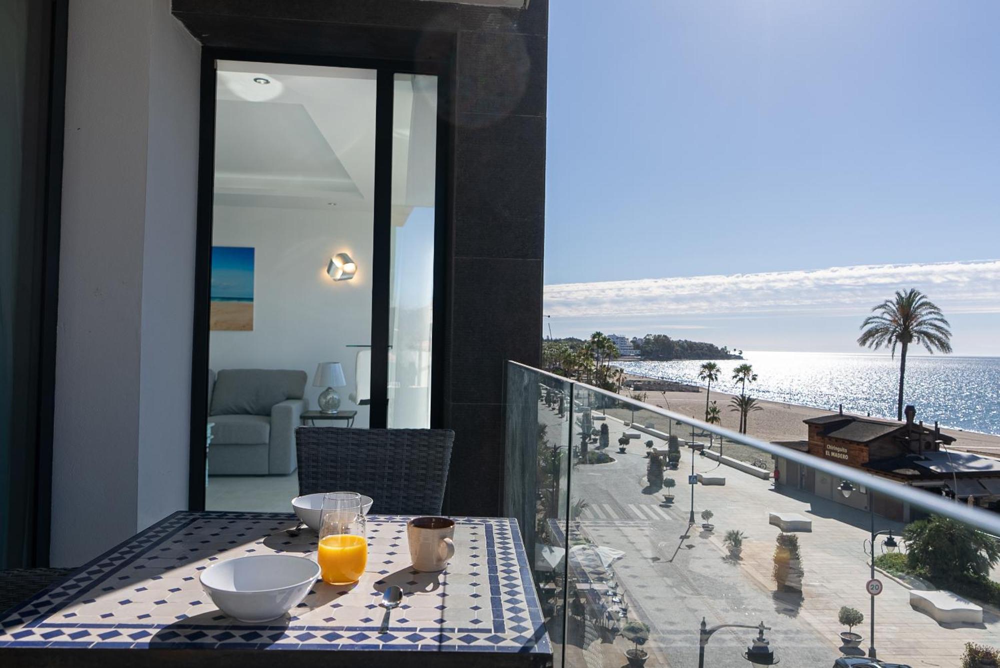La Viu Apartment Естепона Екстериор снимка